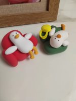 Relaxing Clay Ducks in Comfort