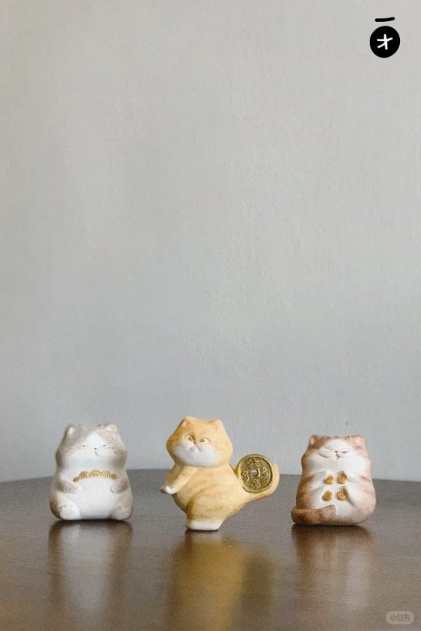 Adorable Clay Cat Figurines Set